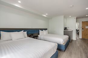 Pacifica Beach Hotel