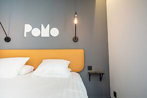 PoMo Hotel & Restaurant