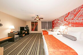 Howard Johnson by Wyndham Winnipeg West