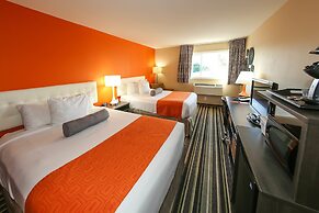 Howard Johnson by Wyndham Winnipeg West