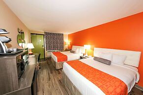 Howard Johnson by Wyndham Winnipeg West