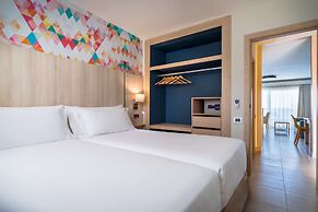 Servatur Isora Suites