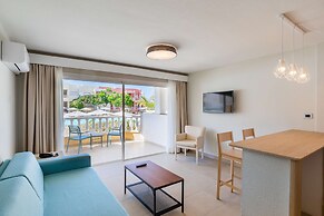Servatur Isora Suites