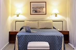 Hotel Iruña