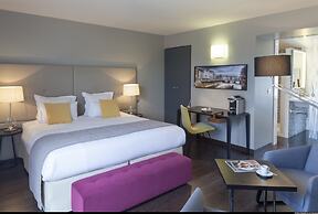 Hotel De L'Universite