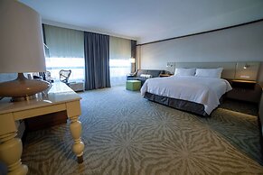 Hilton Garden Inn Montreal Airport