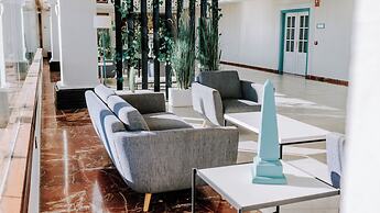 Hotel Bahía Sur