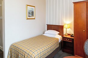 The Royal Hotel