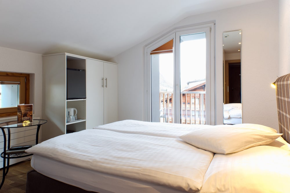 Hotel Bristol