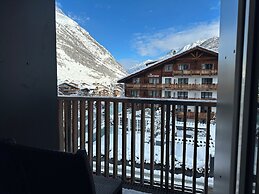 Hotel Bristol