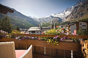 Walliserhof Grand-Hotel & Spa Saas-Fee