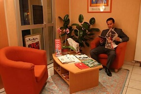 Hotel Printania Porte de Versailles