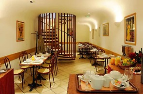 Hotel Printania Porte de Versailles