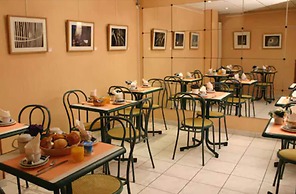 Hotel Printania Porte de Versailles