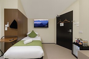 A Hotel Chinatown