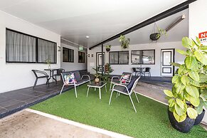 Alara Motor Inn