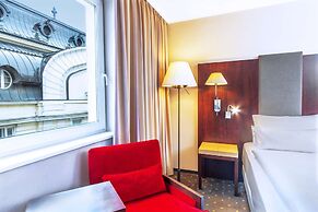 NH Budapest City