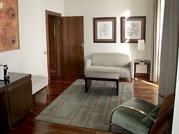 URH Palacio de Oriol Hotel