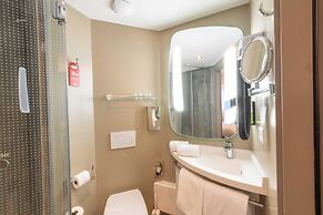 ibis Geneve Centre Lac