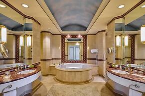 Hilton Cairo Grand Nile