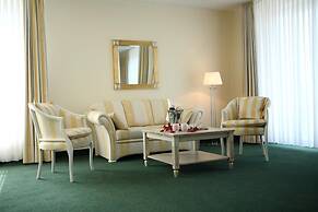 Maifeld Sport- und Tagungshotel