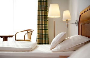 Maifeld Sport- und Tagungshotel