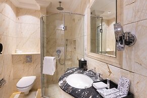 The Claridges, New Delhi
