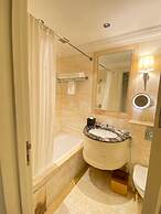 The Claridges, New Delhi