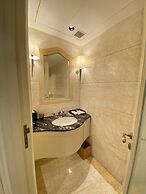 The Claridges, New Delhi