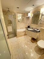 The Claridges, New Delhi
