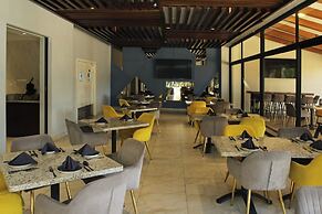 voco Saltillo Suites by IHG