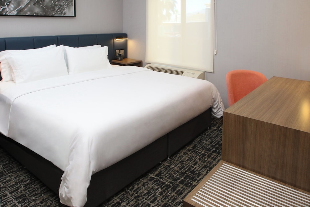 voco Saltillo Suites by IHG