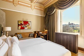 NH Collection Prague Carlo IV