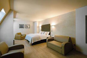Artim Hotel