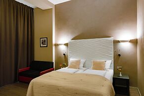 Artim Hotel