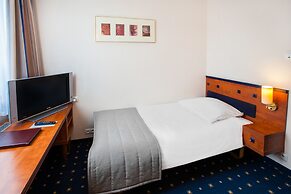 Qubus Hotel Głogów