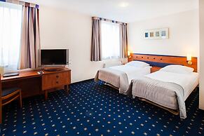 Qubus Hotel Głogów