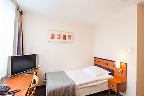 Qubus Hotel Głogów