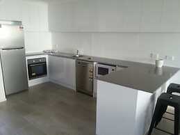 Broadbeach Travel Inn Apartments