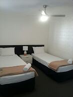 Broadbeach Travel Inn Apartments