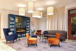 Hotel Carol