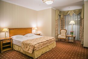 Grand Hotel Emerald