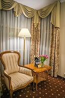Grand Hotel Emerald