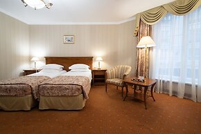 Grand Hotel Emerald
