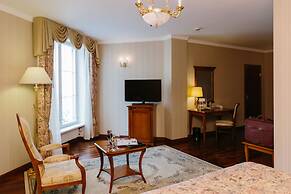Grand Hotel Emerald
