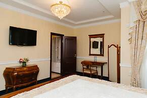 Grand Hotel Emerald