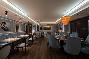 Grand Hotel Emerald