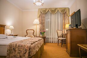 Grand Hotel Emerald