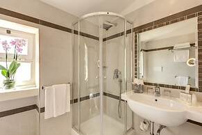 Pinewood Hotel Rome
