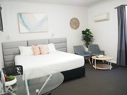 The Esplanade Motel